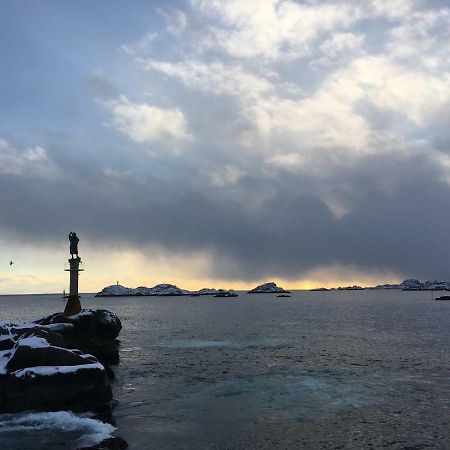 Svinoya, Hyggelig Leilighet Svolvær Kültér fotó